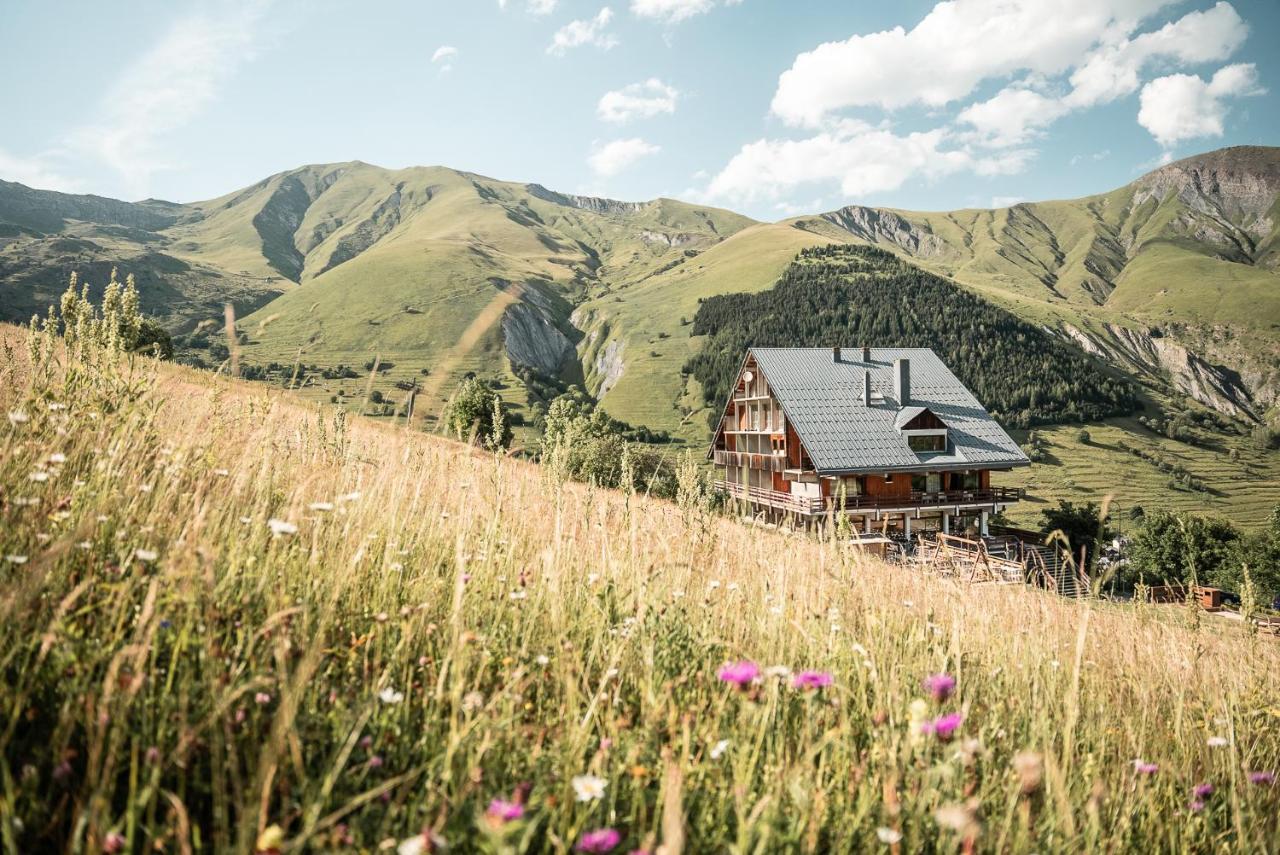 Les Cedres - Hotel - Restaurants - Spa Сен-Сорлен-д'Арв Екстер'єр фото